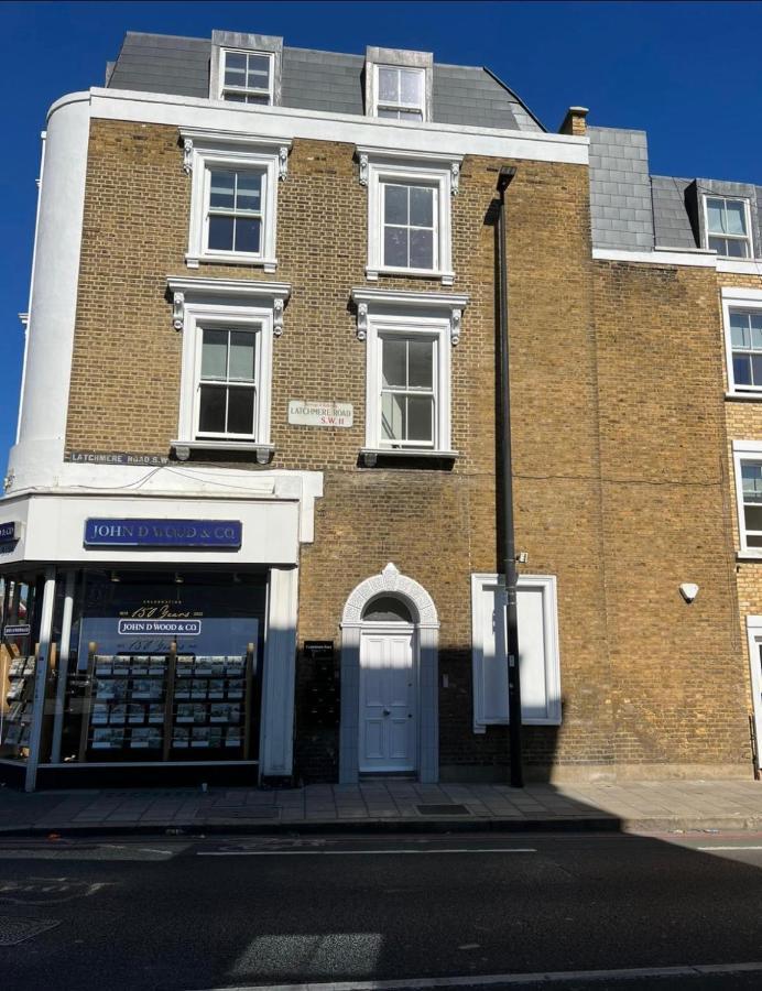 Lovely 2 Bedroom Serviced Penthouse Battersea Park Road Лондон Экстерьер фото